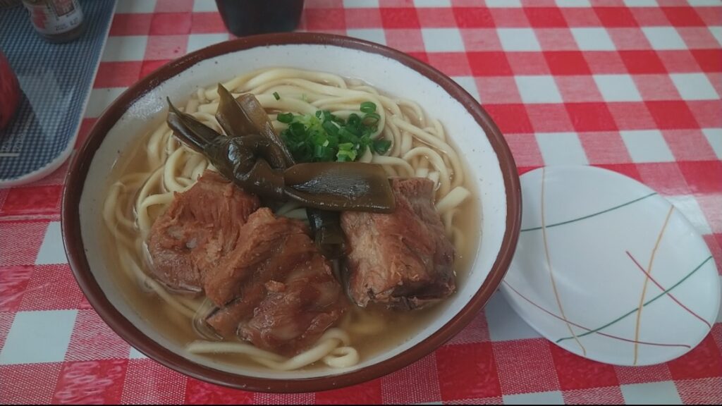 沖縄県名護市、宮里そば