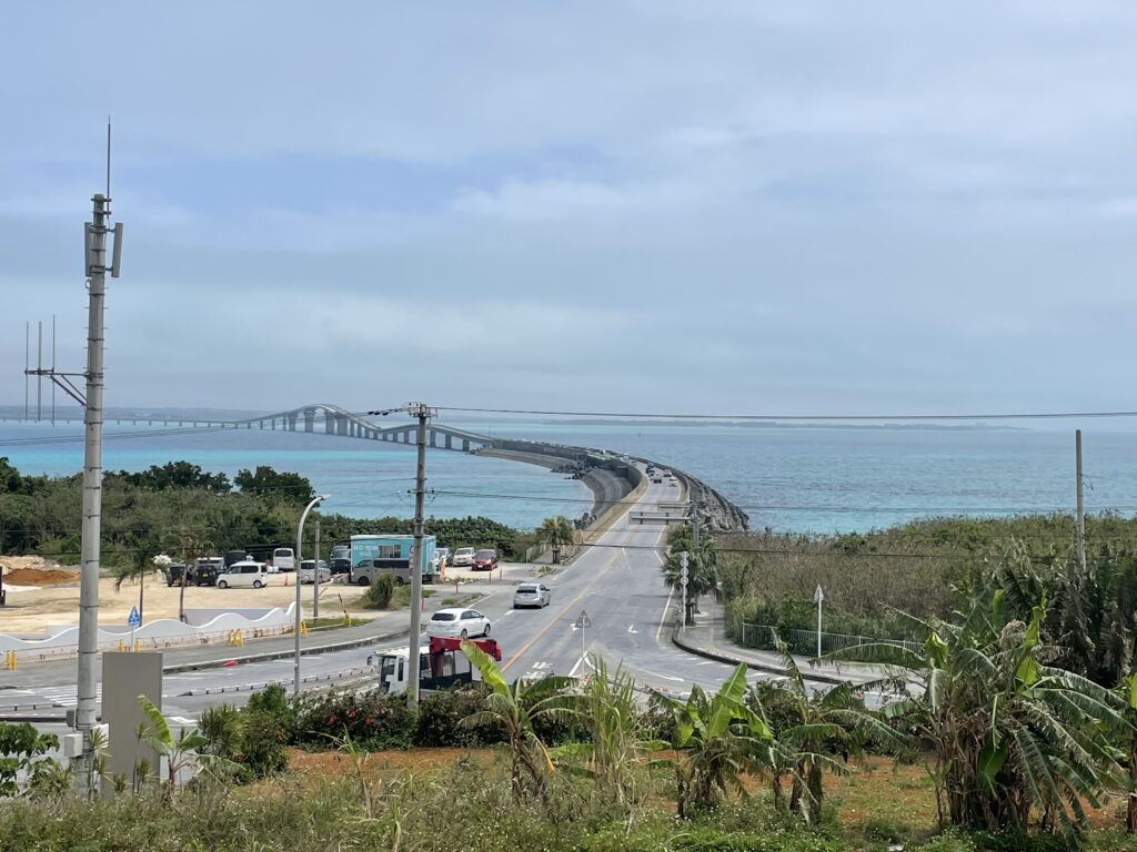沖縄県宮古島の伊良部大橋